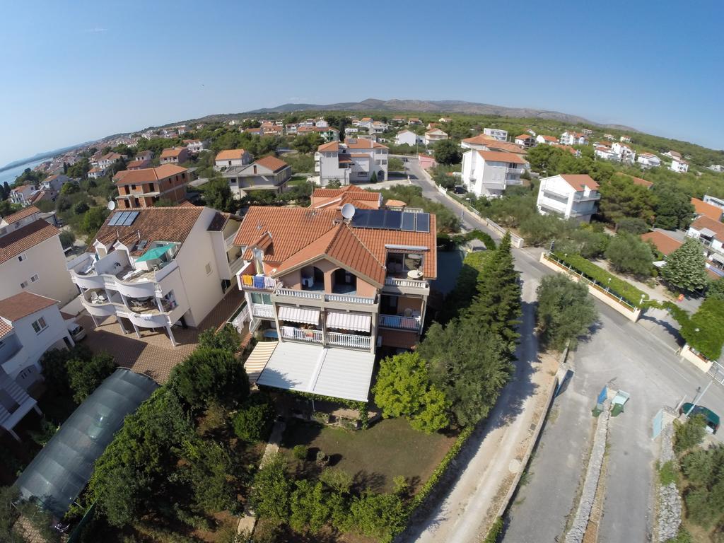 Villa Daniela Brodarica  Extérieur photo